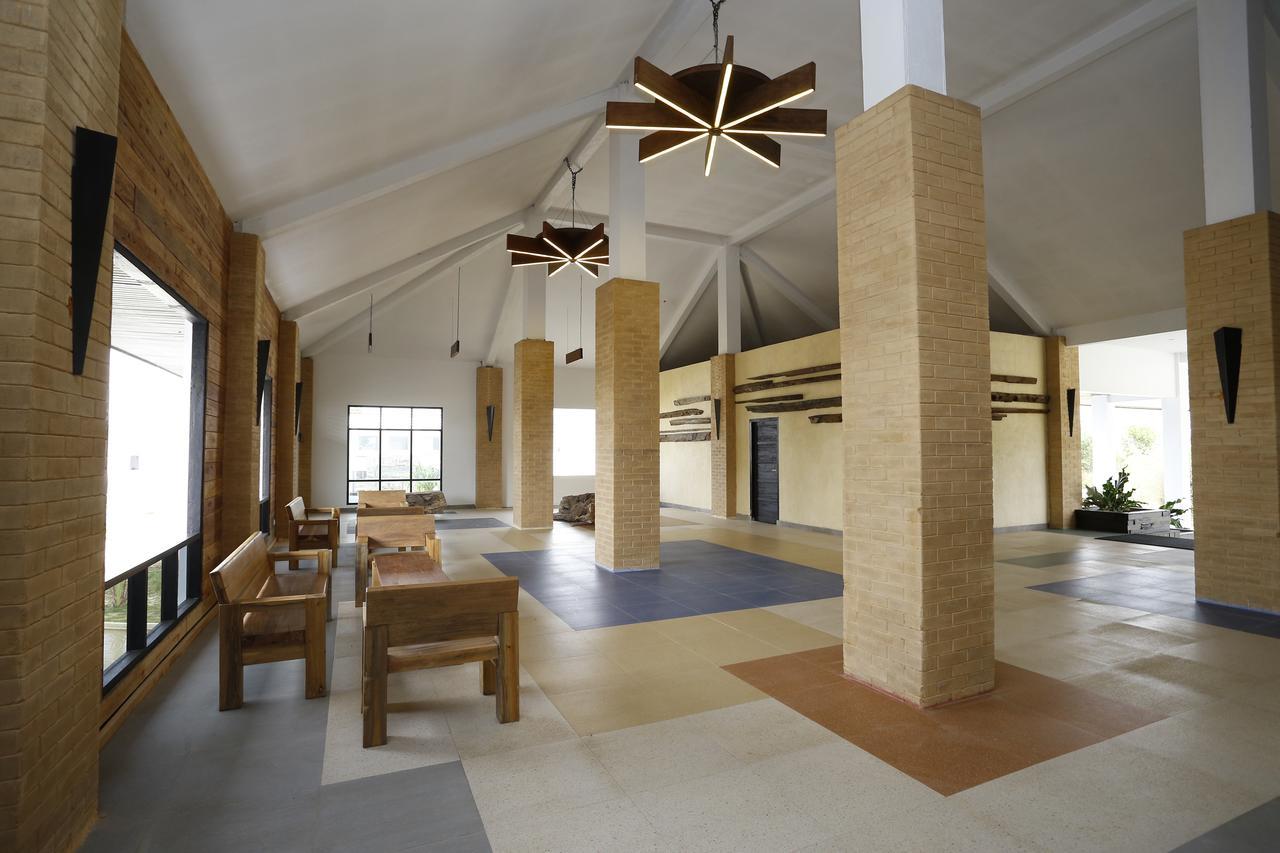 Kahyangan Resort Singkawang Ngoại thất bức ảnh